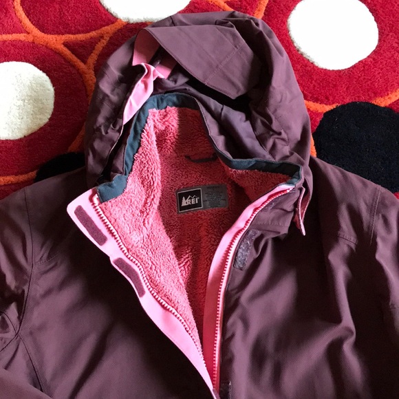 Rei fleeced line waterproof jacket with hood - Picture 2 of 6
